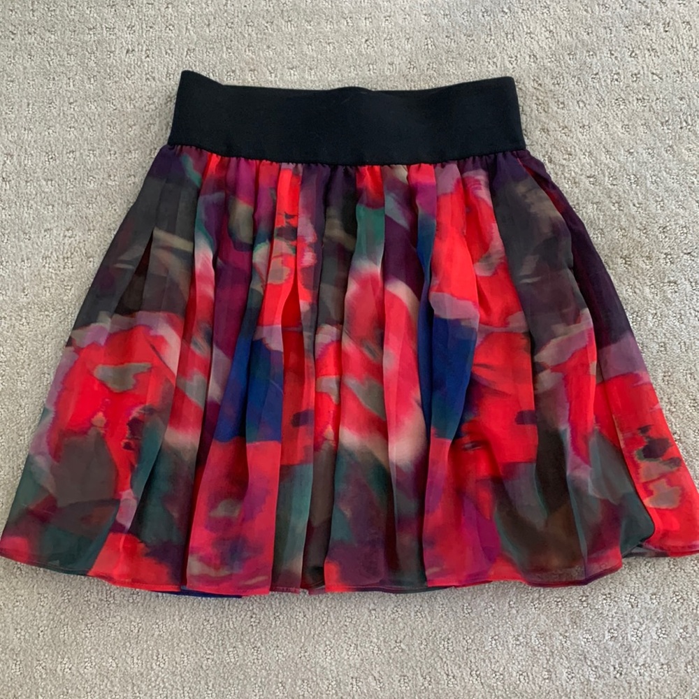 Express flowy skirt